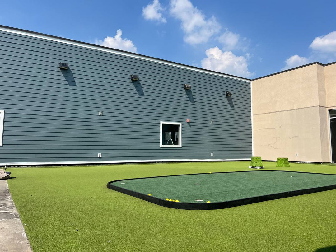 Practice Putting Area. Sign PUTTING AREA – 21golfrange